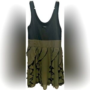 EXPRESS mini flowy tank dress in black & olive green size 12